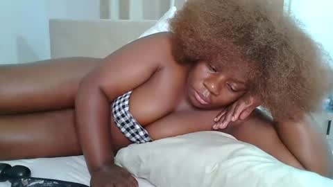 Snapshot of sweetafricangal chatting on July 2026 02:41:01 AM NASHA online show from July 2026 02:41:01 AM