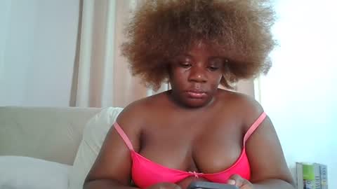 Snapshot of sweetafricangal chatting on July 2026 12:31:01 PM NASHA online show from July 2026 12:31:01 PM