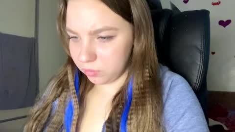Snapshot of sweetalissa18 chatting on February 2025 03:10:02 PM sweetalissa18 online show from February 2025 03:10:02 PM