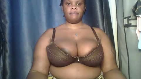 Snapshot of sweetbaby46 chatting on December 2024 12:05:01 PM sweetbaby46 online show from December 2024 12:05:01 PM