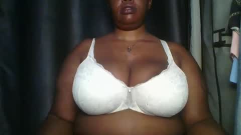Snapshot of sweetbaby46 chatting on December 2024 02:30:02 AM sweetbaby46 online show from December 2024 02:30:02 AM