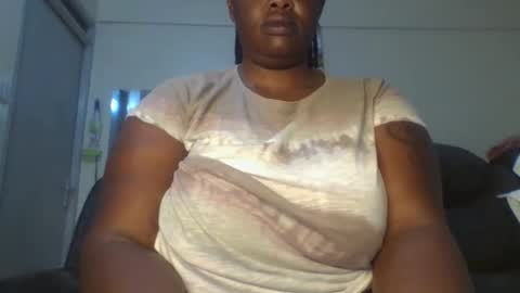 Snapshot of sweetbaby46 chatting on September 2025 03:50:01 AM sweetbaby46 online show from September 2025 03:50:01 AM