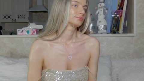 sweetbabyxx2021 online show from December 2024 05:04:02 AM