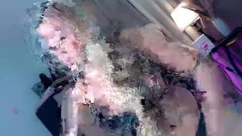 Snapshot of sweetcandylove1 chatting on November 2025 08:49:01 PM Candy online show from November 2025 08:49:01 PM