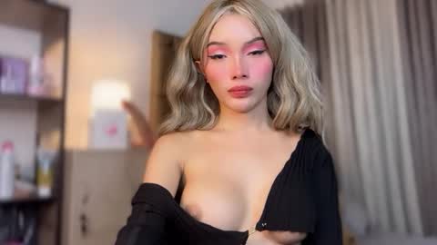 Candy online show from March 2026 06:41:02 AM