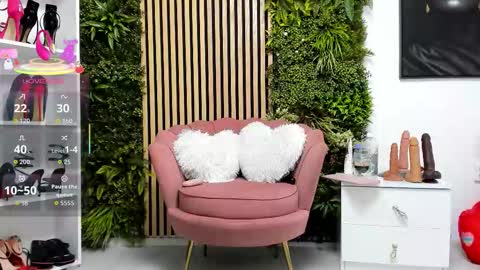 Cherry online show from October 2025 06:02:02 AM