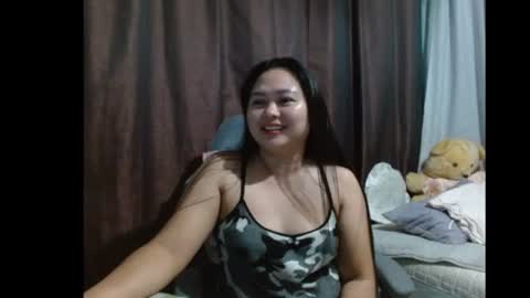 Snapshot of sweetdemurelady chatting on May 2026 01:41:01 PM Lynn online show from May 2026 01:41:01 PM