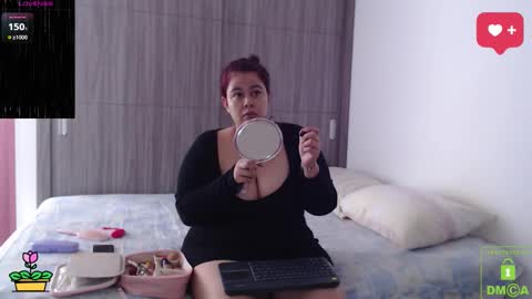         online show from November 2025 01:51:01 PM