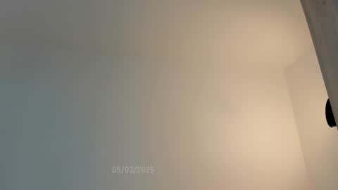 Bella online show from March 2025 09:59:02 PM