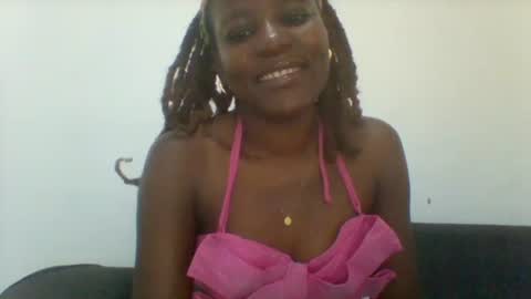 sweetfel online show from November 2025 04:22:02 AM