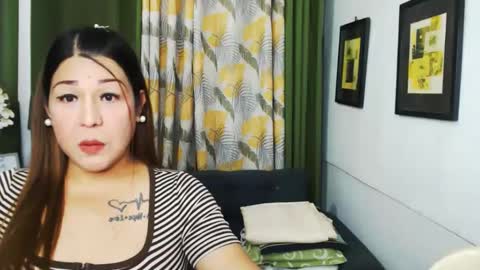 Snapshot of sweetflavor4uxxx chatting on January 2025 12:13:01 PM GoddessAira4uTS online show from January 2025 12:13:01 PM