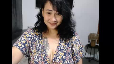 Jean online show from May 2026 04:01:01 PM