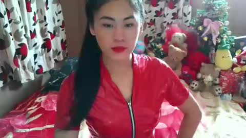 sweetgirllucy24xx online show from October 2025 04:53:02 AM