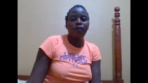 Snapshot of sweetib1 chatting on December 2024 06:06:01 PM sweetib1 online show from December 2024 06:06:01 PM