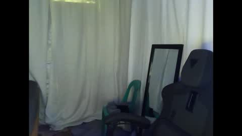 Snapshot of sweetie_irishh chatting on October 2025 04:02:01 AM Irish online show from October 2025 04:02:01 AM