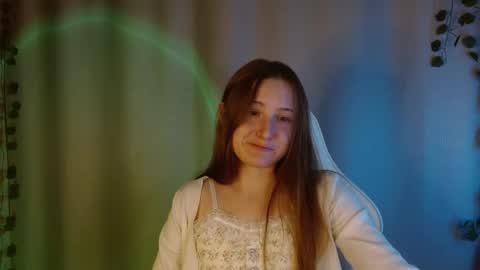 Snapshot of sweetie_lover chatting on October 2025 08:05:02 PM Annie online show from October 2025 08:05:02 PM