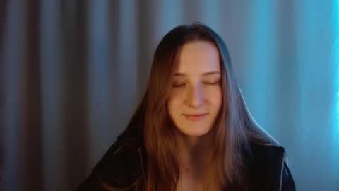 Annie online show from February 2026 08:51:01 PM