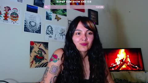 Snapshot of sweetie_maryy chatting on January 2025 07:06:01 AM Maria my insta sweetie maryy online show from January 2025 07:06:01 AM