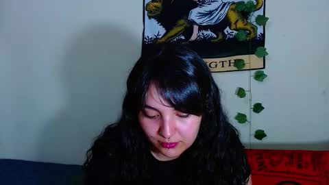 Snapshot of sweetie_maryy chatting on October 2025 06:41:01 PM Maria my insta sweetie maryy online show from October 2025 06:41:01 PM