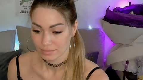 Snapshot of sweetiedarlingxoxox chatting on February 2026 12:57:02 PM Daddy Babby Girl online show from February 2026 12:57:02 PM