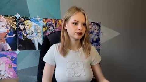 Snapshot of sweetielis chatting on November 2025 09:20:01 AM sweetie Lisa3 online show from November 2025 09:20:01 AM