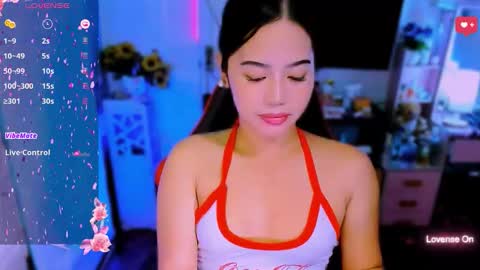 Nicole online show from December 2025 11:47:02 PM