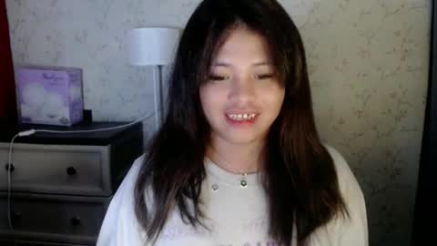 Snapshot of sweetjanna4u chatting on April 2026 06:32:02 PM JANNA online show from April 2026 06:32:02 PM