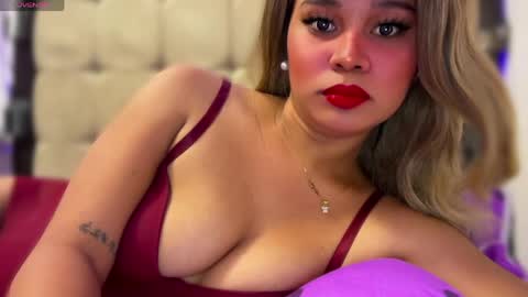 sweetjhessa69 online show from May 2026 02:20:02 AM