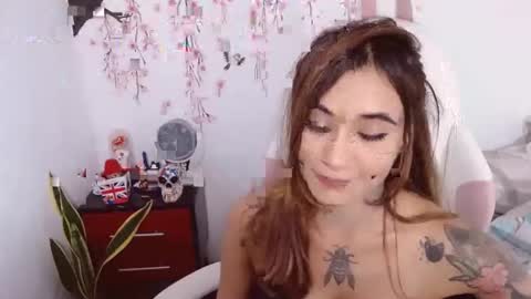 Snapshot of sweetkatik chatting on October 2025 05:28:01 PM karen online show from October 2025 05:28:01 PM