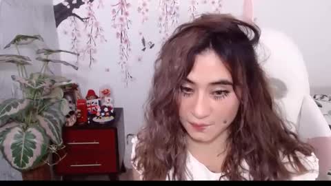 Snapshot of sweetkatik chatting on May 2026 04:25:02 PM karen online show from May 2026 04:25:02 PM