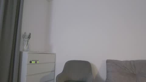 Snapshot of sweetkira1 chatting on January 2025 07:42:01 PM SweetKira1 online show from January 2025 07:42:01 PM