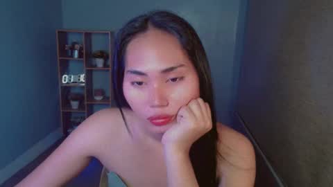 Snapshot of sweetladyboyx chatting on December 2024 12:44:01 AM   online show from December 2024 12:44:01 AM