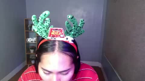 Snapshot of sweetladyboyx chatting on December 2024 11:41:02 PM   online show from December 2024 11:41:02 PM