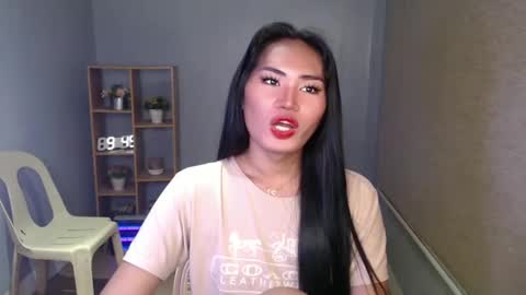 Snapshot of sweetladyboyx chatting on January 2025 12:06:02 AM   online show from January 2025 12:06:02 AM