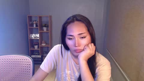 Snapshot of sweetladyboyx chatting on February 2025 01:00:01 AM   online show from February 2025 01:00:01 AM