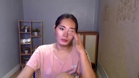 Snapshot of sweetladyboyx chatting on March 2025 02:43:02 AM   online show from March 2025 02:43:02 AM