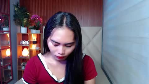Snapshot of sweetladyboyx chatting on September 2025 10:37:02 PM   online show from September 2025 10:37:02 PM