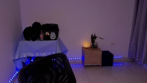 Lian online show from December 2024 09:21:02 AM