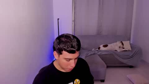 Lian online show from March 2025 05:00:02 AM