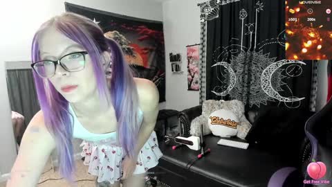 Sweetlilraven online show from December 2024 02:45:02 AM