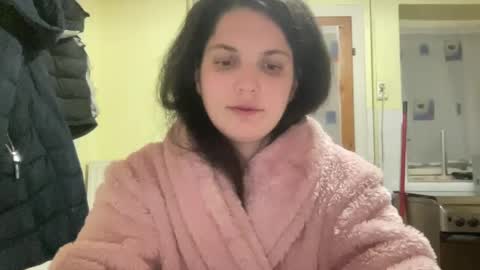 Snapshot of sweetmandyy chatting on December 2024 10:17:01 PM sweetmandyy online show from December 2024 10:17:01 PM