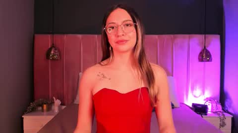 Snapshot of sweetmelodyyy_ chatting on February 2026 05:09:02 PM sweetmelodyyy online show from February 2026 05:09:02 PM