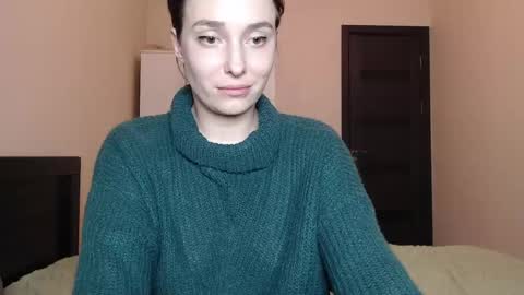 Mia online show from May 2026 05:43:01 PM