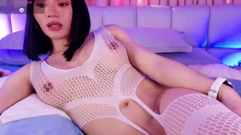 LUNA online show from October 2025 08:40:01 PM