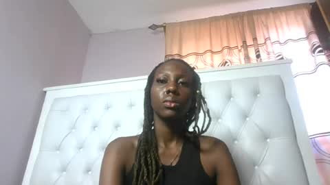 Novah girlie online show from July 2026 10:12:02 AM
