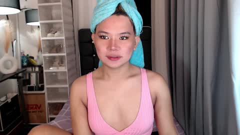 Snapshot of sweetnwildts chatting on January 2025 01:40:01 PM Ghena online show from January 2025 01:40:01 PM