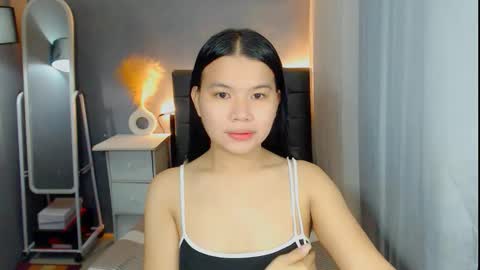 Snapshot of sweetnwildts chatting on March 2026 01:28:01 PM Ghena online show from March 2026 01:28:01 PM