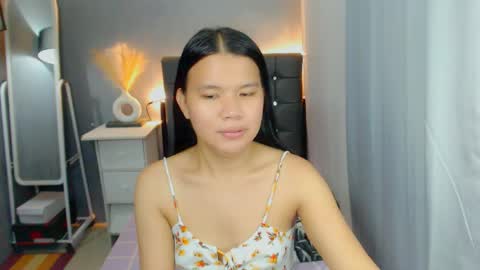 Snapshot of sweetnwildts chatting on May 2026 08:09:02 AM Ghena online show from May 2026 08:09:02 AM