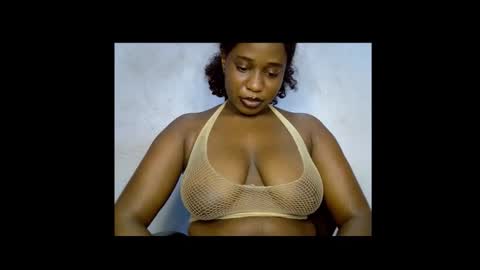 Snapshot of sweetpetitgirl chatting on March 2026 08:30:01 PM LILY BRANDY online show from March 2026 08:30:01 PM