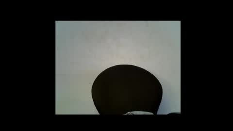 Snapshot of sweetpetitgirl chatting on April 2026 06:27:02 PM LILY BRANDY online show from April 2026 06:27:02 PM